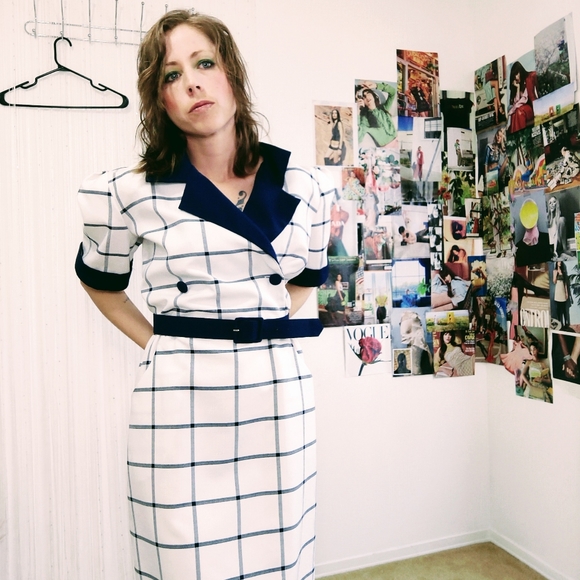 Vintage Dress with Belt (Navy Blue) - Picture 6 of 9